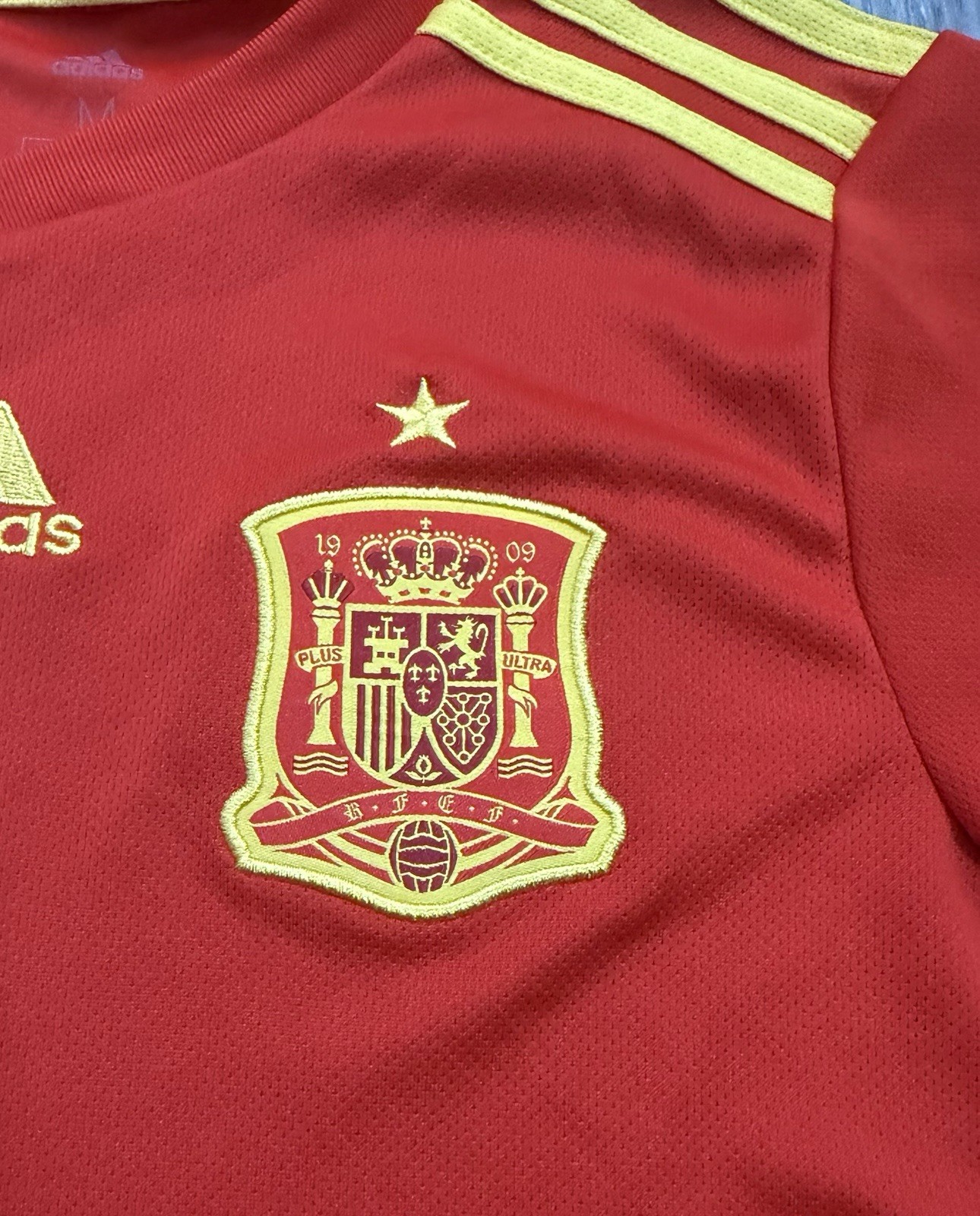 Adidas Spain Youth Medium Red Jersey Climalite Soccer 2018/2019 World Cup Home thumbnail 3
