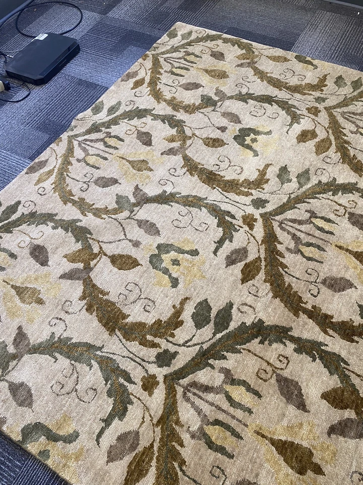 Transitional hand knotted Oriental  Area Rug Damask Design 6' x 9' Wool Fine - Image 4 of 4