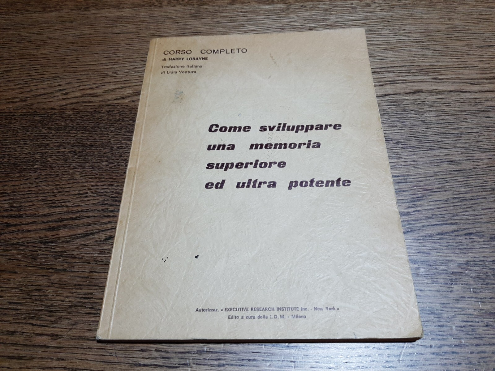 Foto 1 di 4
