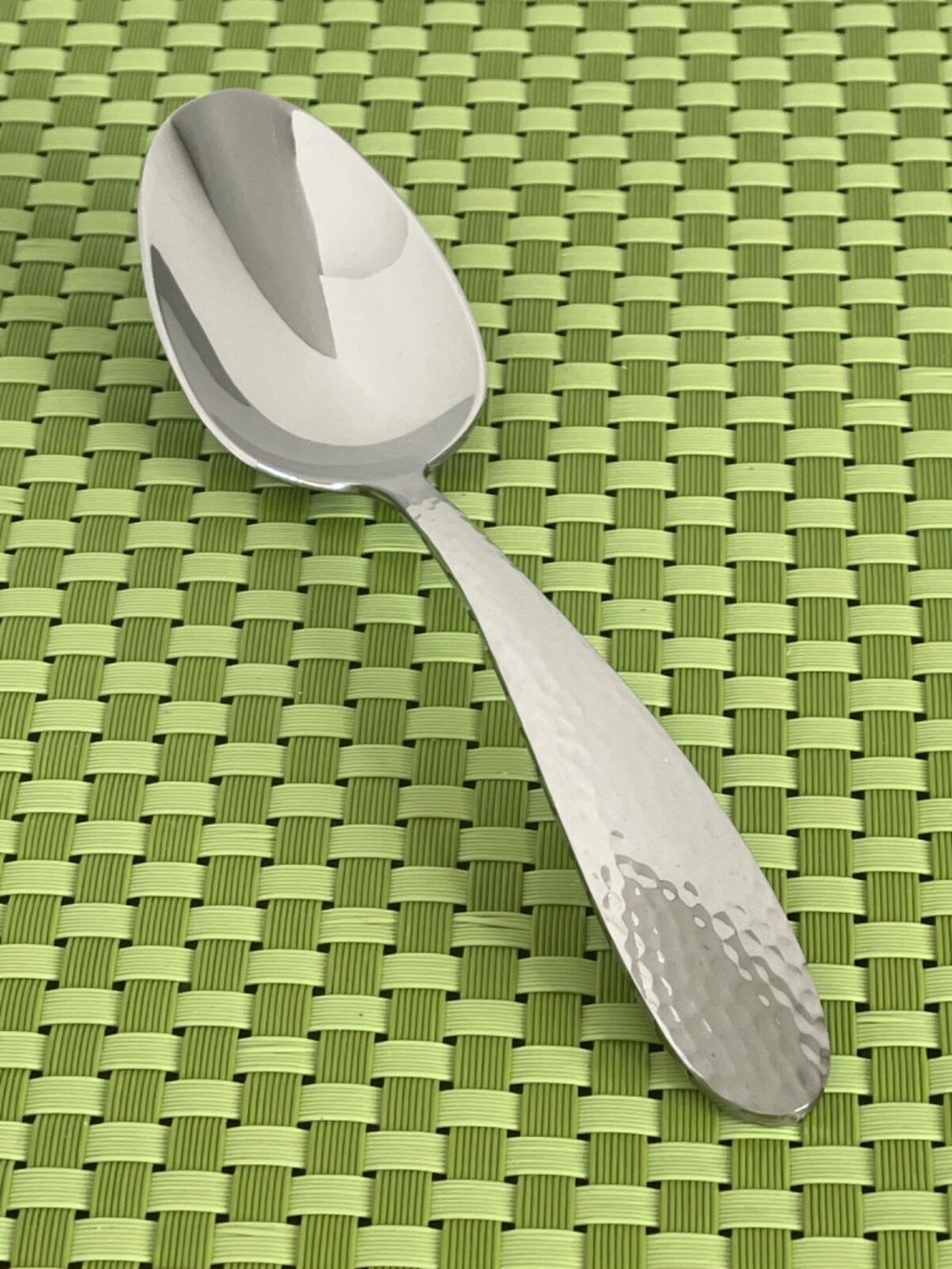 Oneida Reyna 20-Piece Flatware Set, Service For 4 By Oneida