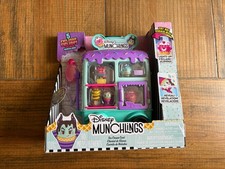 Disney Munchlings Ice Cream Cart Playset 10 Pieces Lights Up