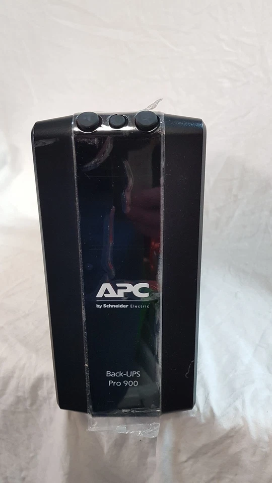 WITHOUT BATTERIES! APC br900mi Back UPS Pro - UPS 900VA - Image 2 of 4