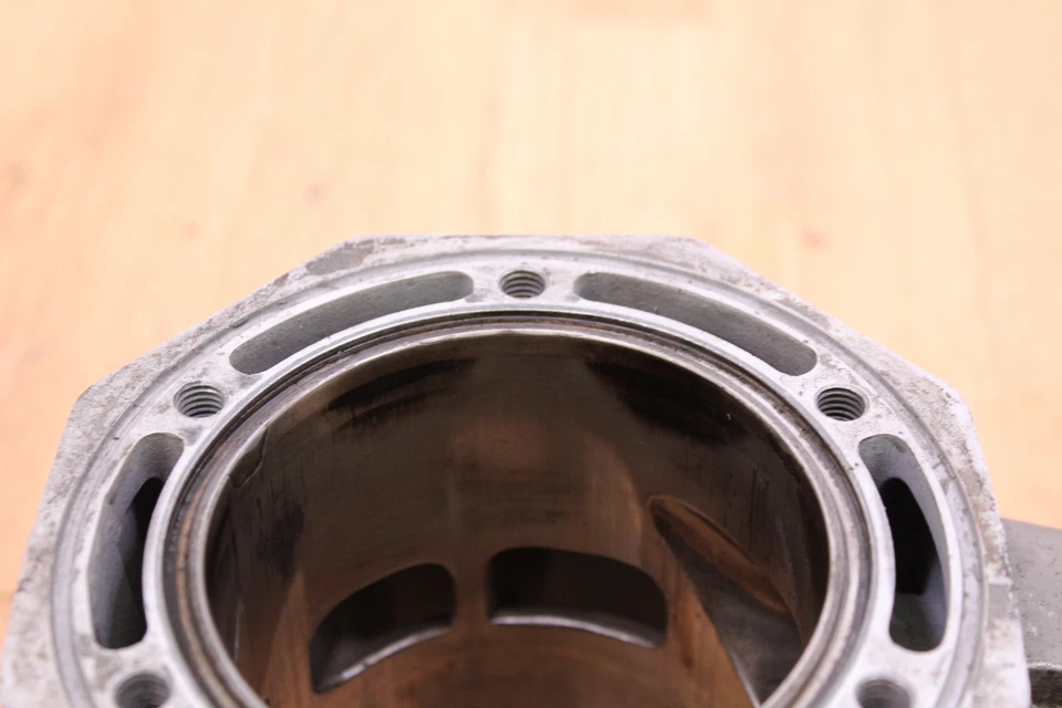 Jarra Arctic Cat Powder Special 1998 600 cilindros núcleo  Foto 2 de 4