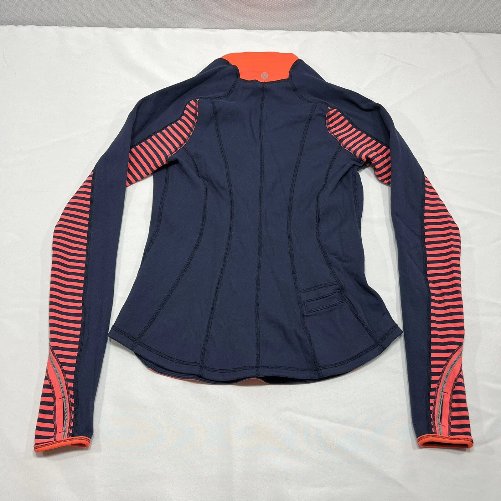 lululemon run switch back reversible pullover blue jacket