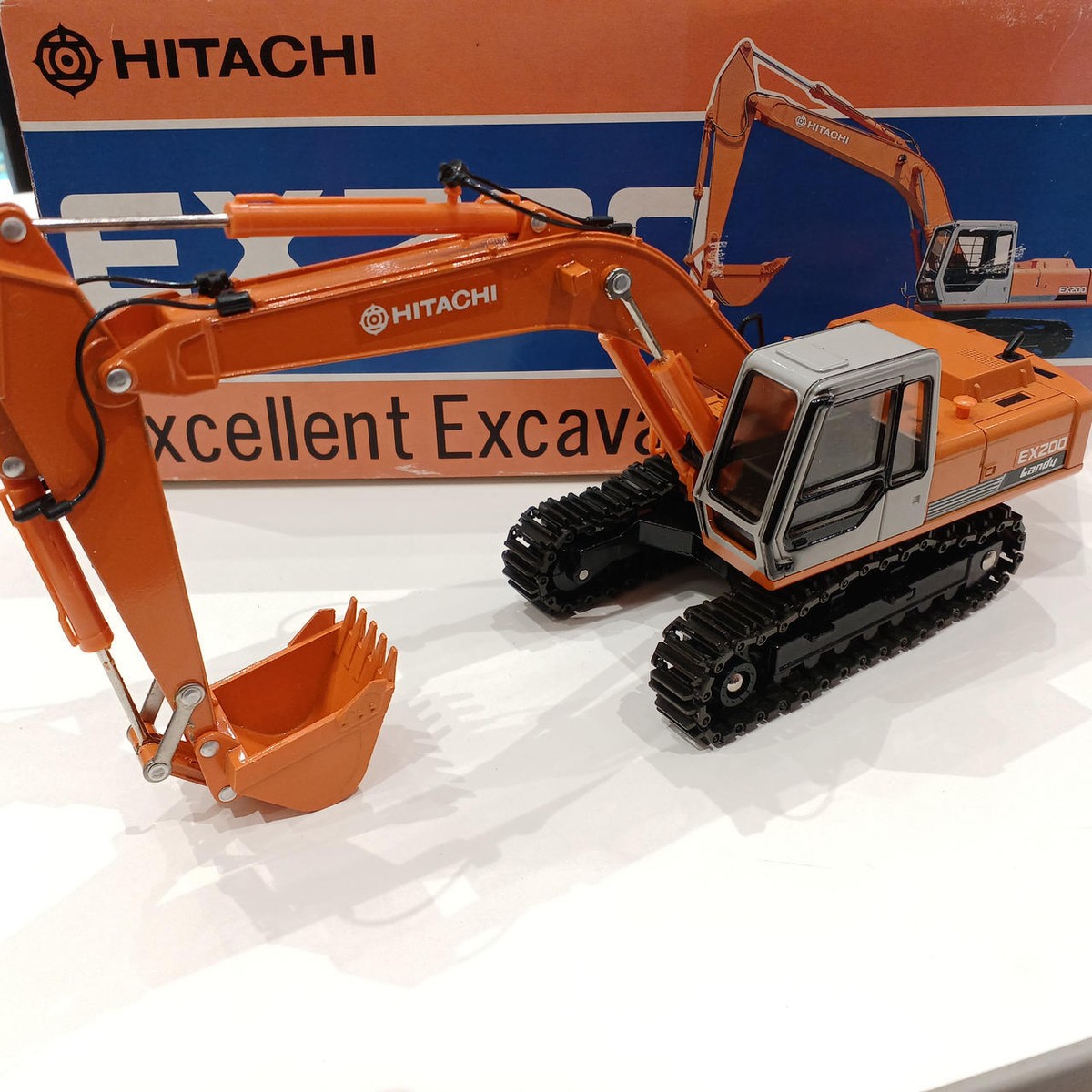HITACHI Landy V EX200 1/40｜おもちゃ、ゲーム