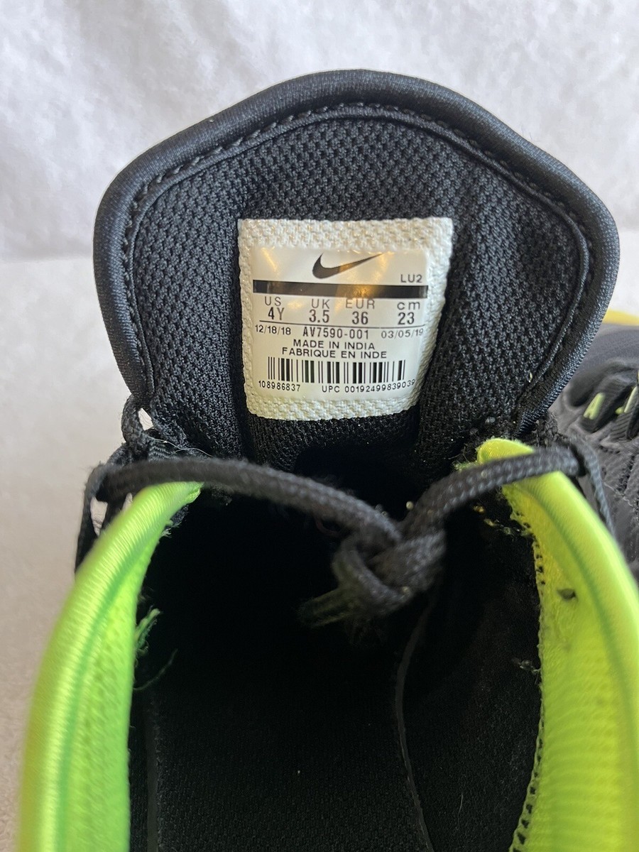 Nike Air Max Axis Running Shoes Youth Size 4y Youth Black Volt
