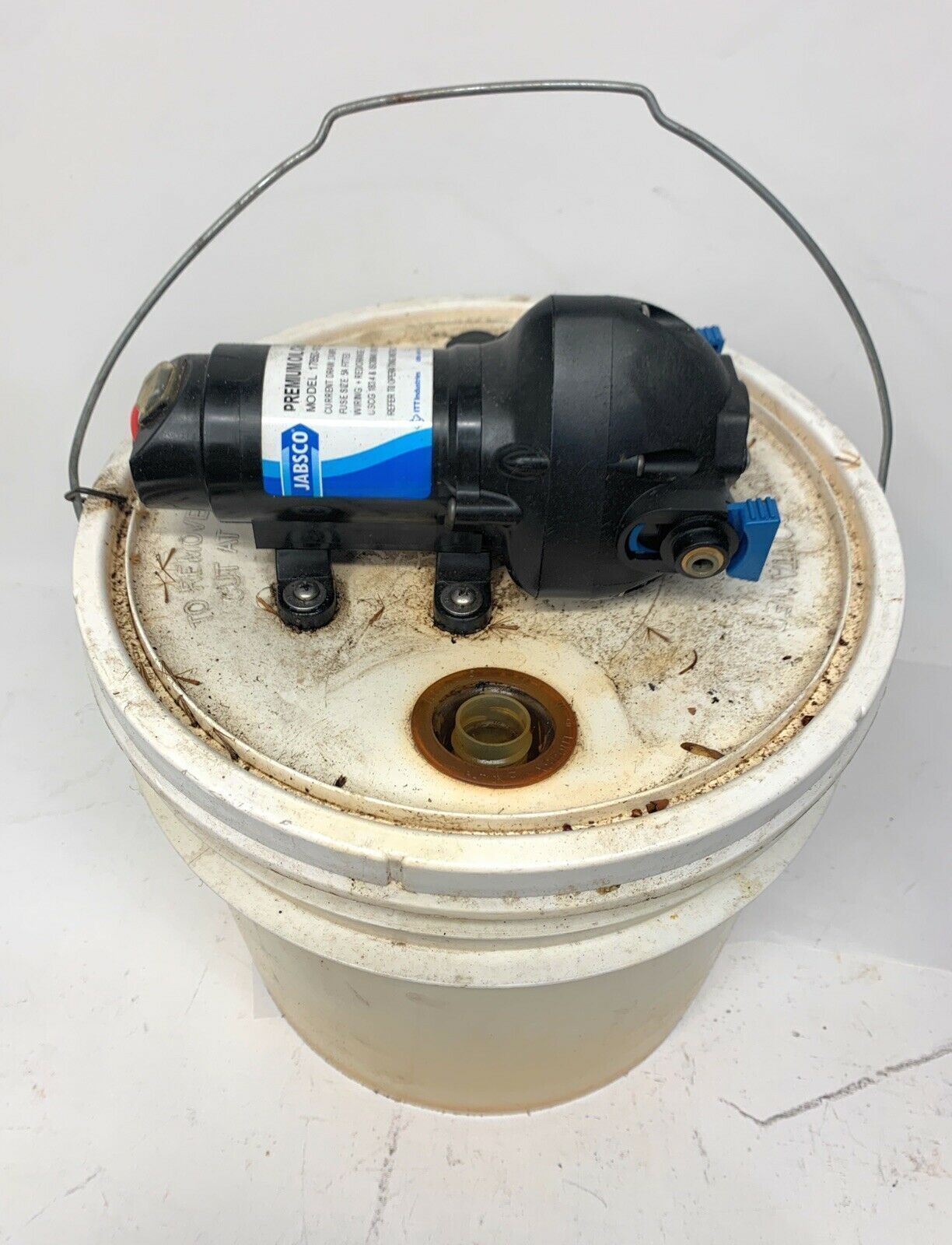 Jabsco DIY Oil Change System w/Pump & 3.5 Gallon Bucket (For Parts Only) eBay