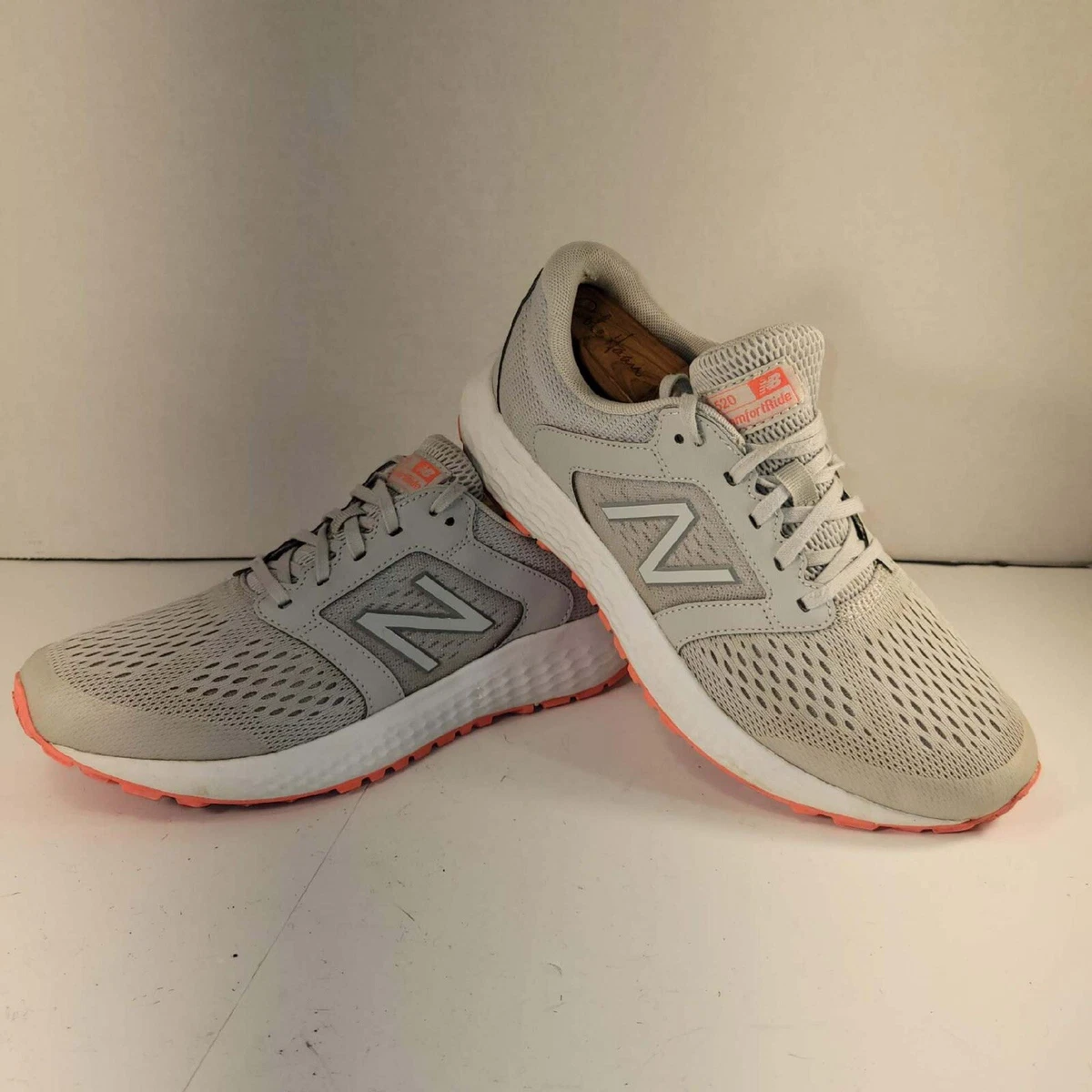New balance clearance athletic shoes womens