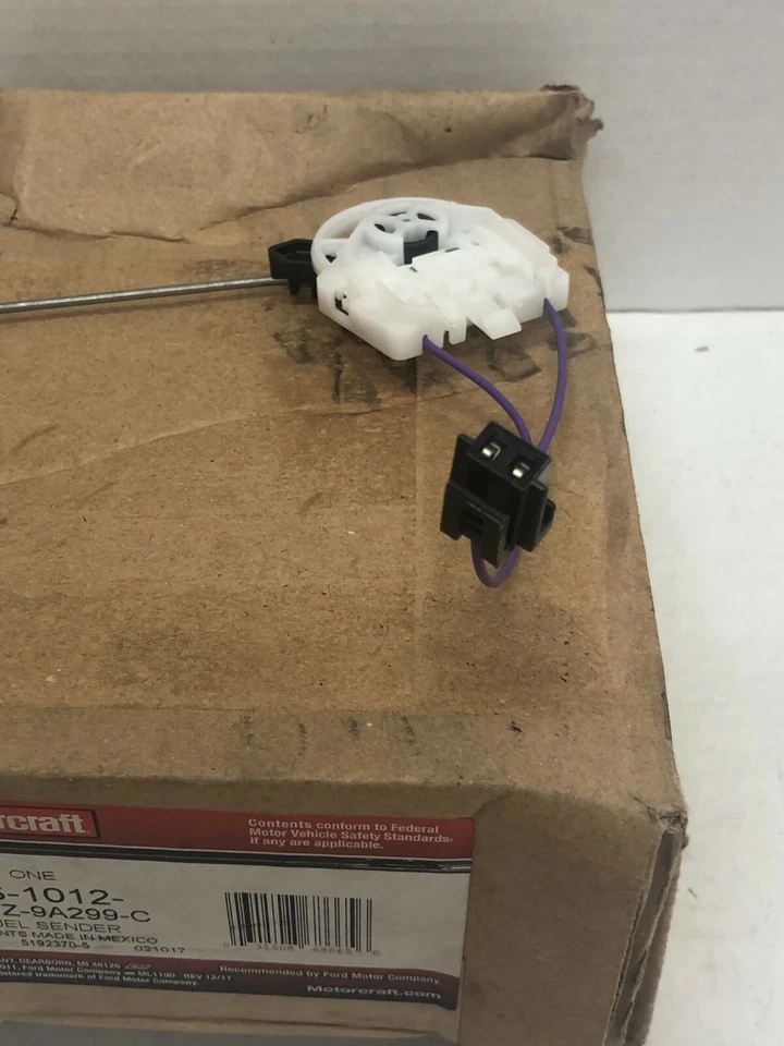 MOTORCRAFT PS-1012 UNIDAD DE ENVÍO DE NIVEL DE INDICADOR DE COMBUSTIBLE PARA LINCOLN CONTINENTAL 2017-20 Foto 2 de 4