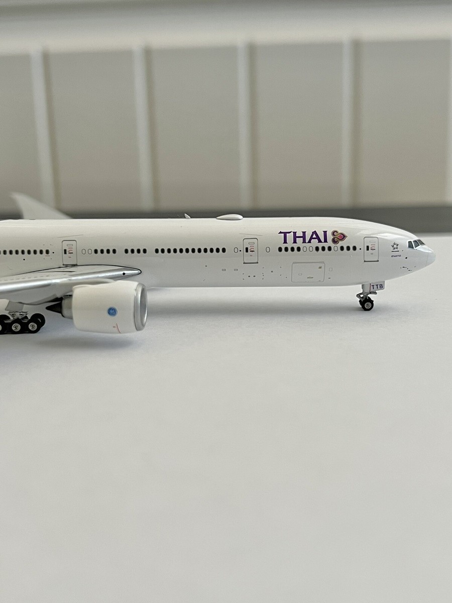 Phoenix Thai Airways タイ航空B777-300ER PHX11822 1:400