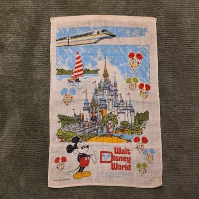 Vintage Walt Disney Productions Walt Disney World Decorative Linen