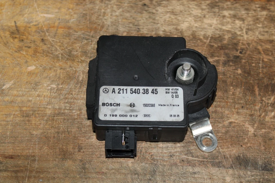 03-06 MÓDULO CARGA CONTROL BATERÍA MALETERO MERCEDES W211 CLS500 E500 A2115403845 Foto 3 de 4
