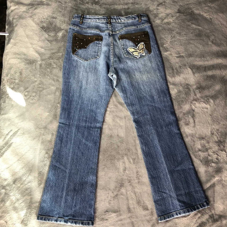 Pantalones de mezclilla acampanados con tachuelas bordados florales mariposa Y2K de colección talla 5 28x31 hippie boho Foto 2 de 4