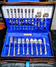 Vintage 59 Piece Oneida Community Silver Plate Flatware Set