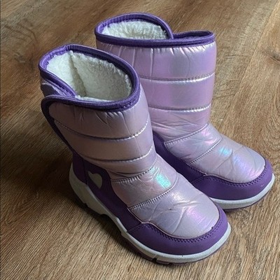 Girls Iridescent Purple Puffer Snow Boots Size 10 Heart Detail HLC23821