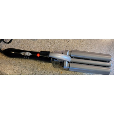 #ad Revlon 3 Barrel Hair Waver Model RVIR3005 Helen of Troy Tested Working w Case $12.00