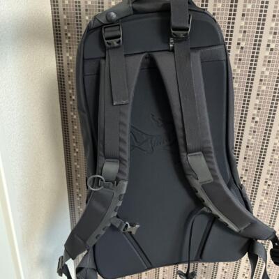 ARC'TERYX Men backpack Arrow 22 Limited Edition VHTF Rare High