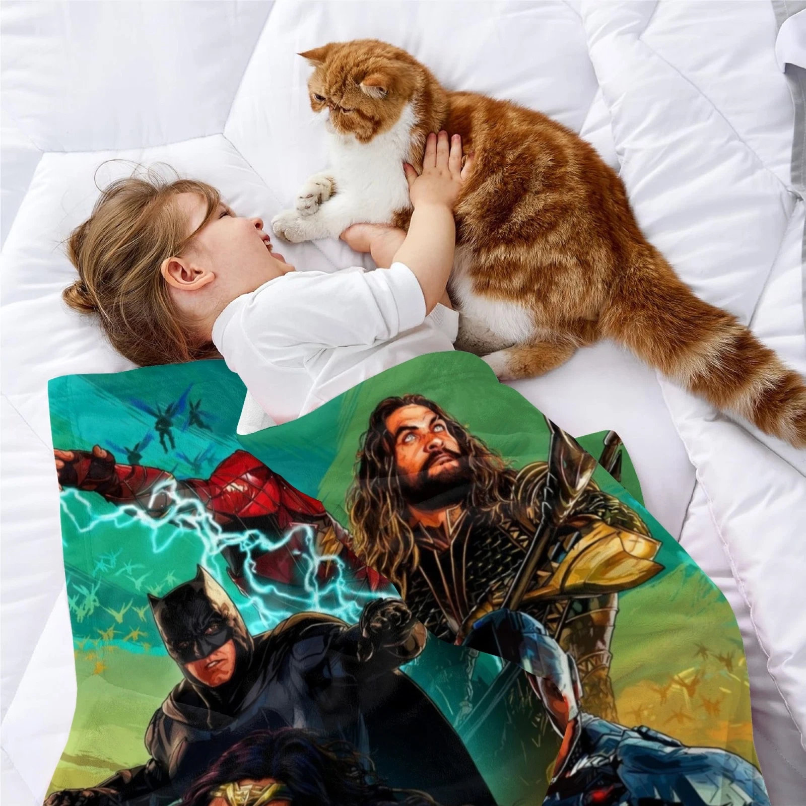 Justice League Flannel Blanket, Soft Bed and Sofa Throw