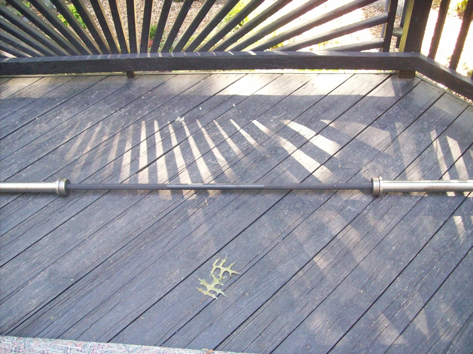 YORK BARBELL 7 pies. BARRA OLÍMPICA MANGA DIVIDIDA Culturismo HOMBRE FUERTE GIMNASIO Fitness Foto 2 de 4