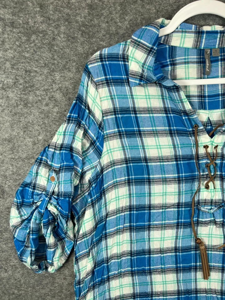 Camisa New Directions para mujer Plus 1X Blusa Top Azul a Cuadros Manga Corta Borde de Encaje Foto 3 de 4