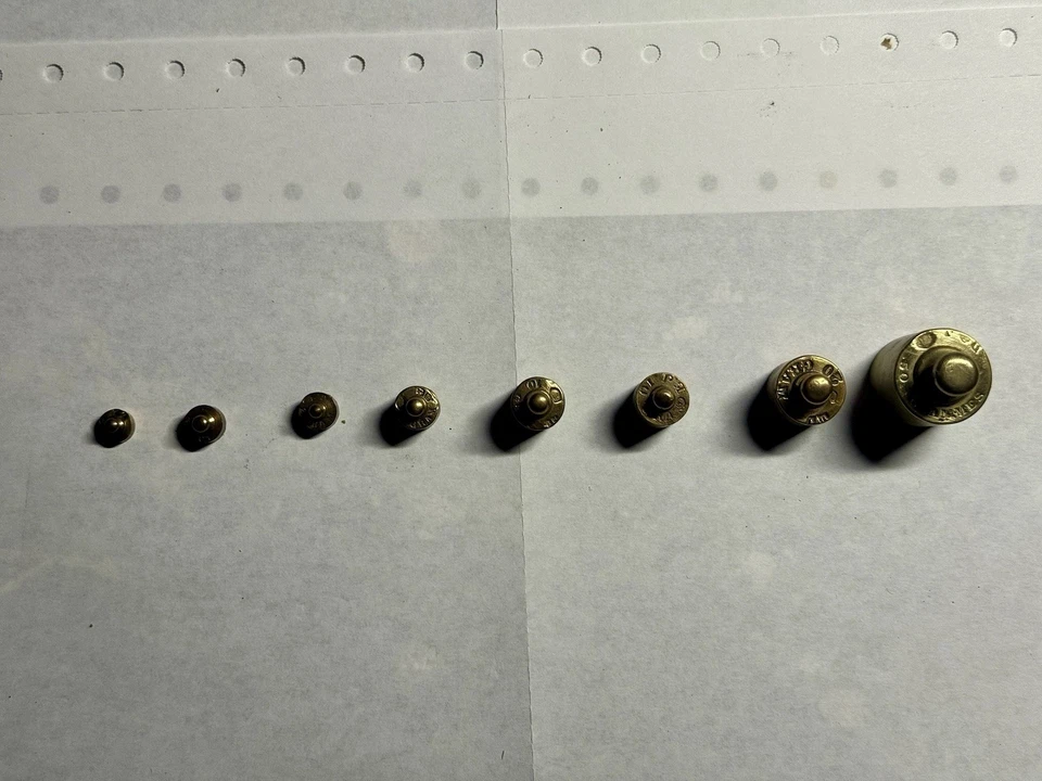 Ancienne boîte de 12 poids en laiton complète de 500g à 1g. - Photo 4/4