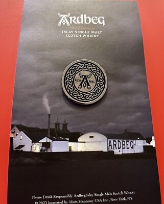 ARDBEG ISLAY SINGLE MALT SCOTCH WHISKY ENAMEL LAPEL HAT PIN *BRAND NEW*