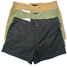 NEW - Social Standard - Women's Mid Rise Tencel Short