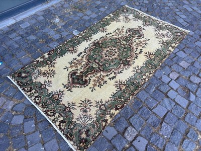 Handmade Wool Rug, Bohemian Area Rug, Turkish Vintage Rug, Home Rug 3,7 x 6,7 ft