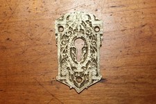Vintage Cast Brass Bronze Reproduction Door Keyhole Escutcheon  CC-169