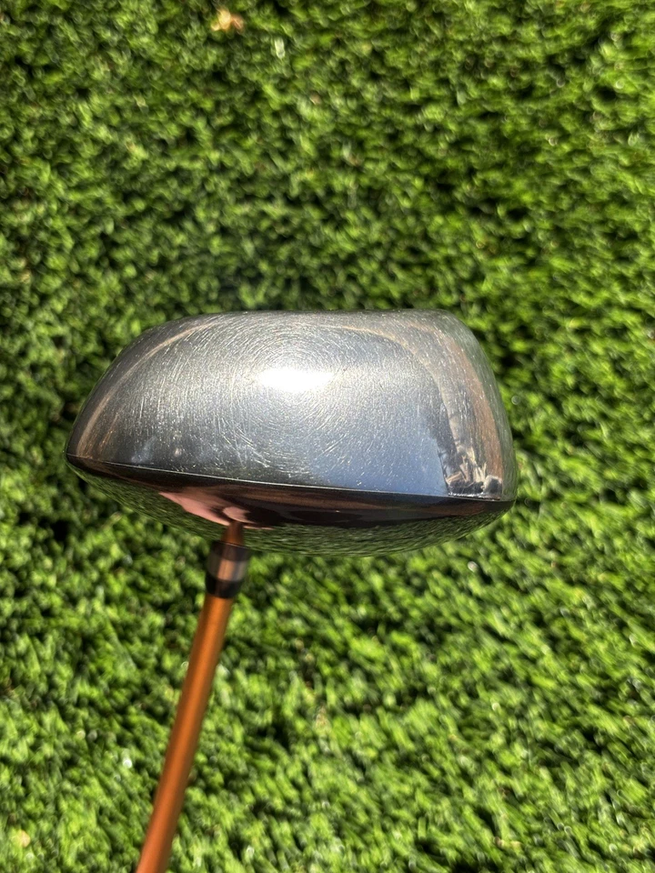 Cleveland Launcher Titanium Driver 9.5* Graphite Stiff Flex LH Original Grip - Image 4 of 4