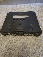 Nintendo 64 (N64) Console Including 4 Controllers And 5 Games With Power Leads