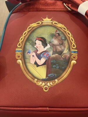 NWT Loungefly Disney Snow White With Evil Queen Throne 2023  display picture 2