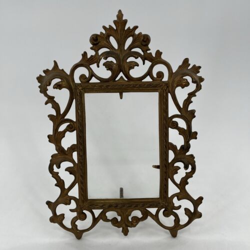 Rococo Antique Frame with Easel Stand photo section 4"x6" Guilt Cast - Picture 1 of 19