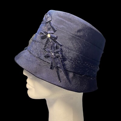 vintage ladies cloche hat Pleated Navy blue rhinestone  display picture 3