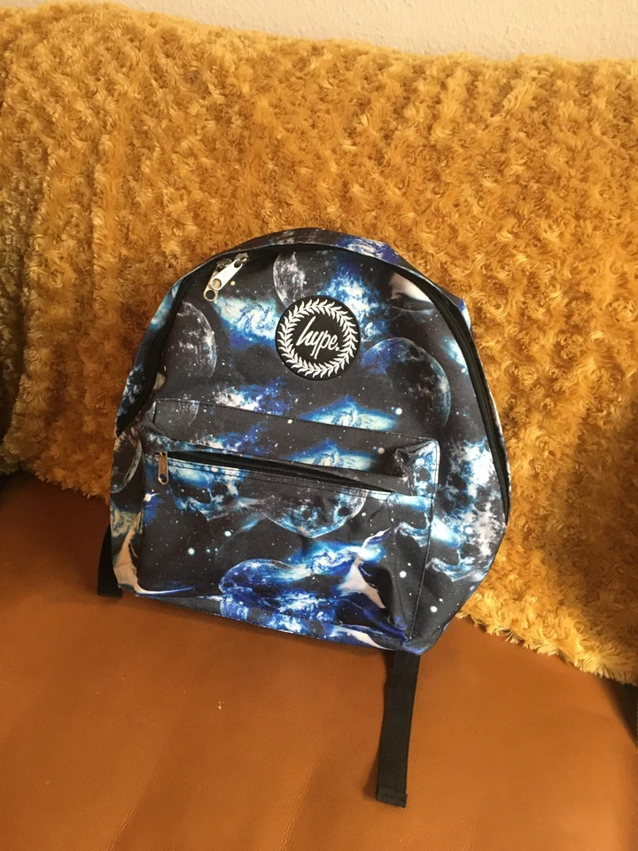 Hype Rucksack mit Galaxy-Design - Bild 2 von 4