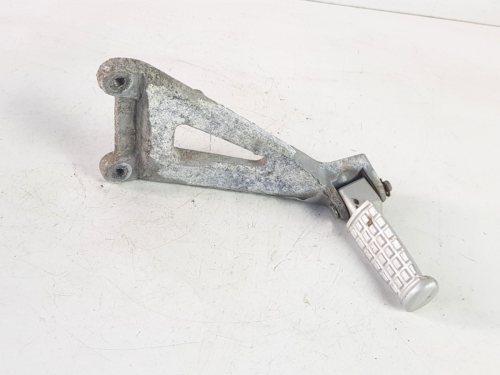 Supporto con Pedana Posteriore Sinistra TRIUMPH SPRINT RS 955 1999 - 2004