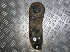 Support moteur Audi 70