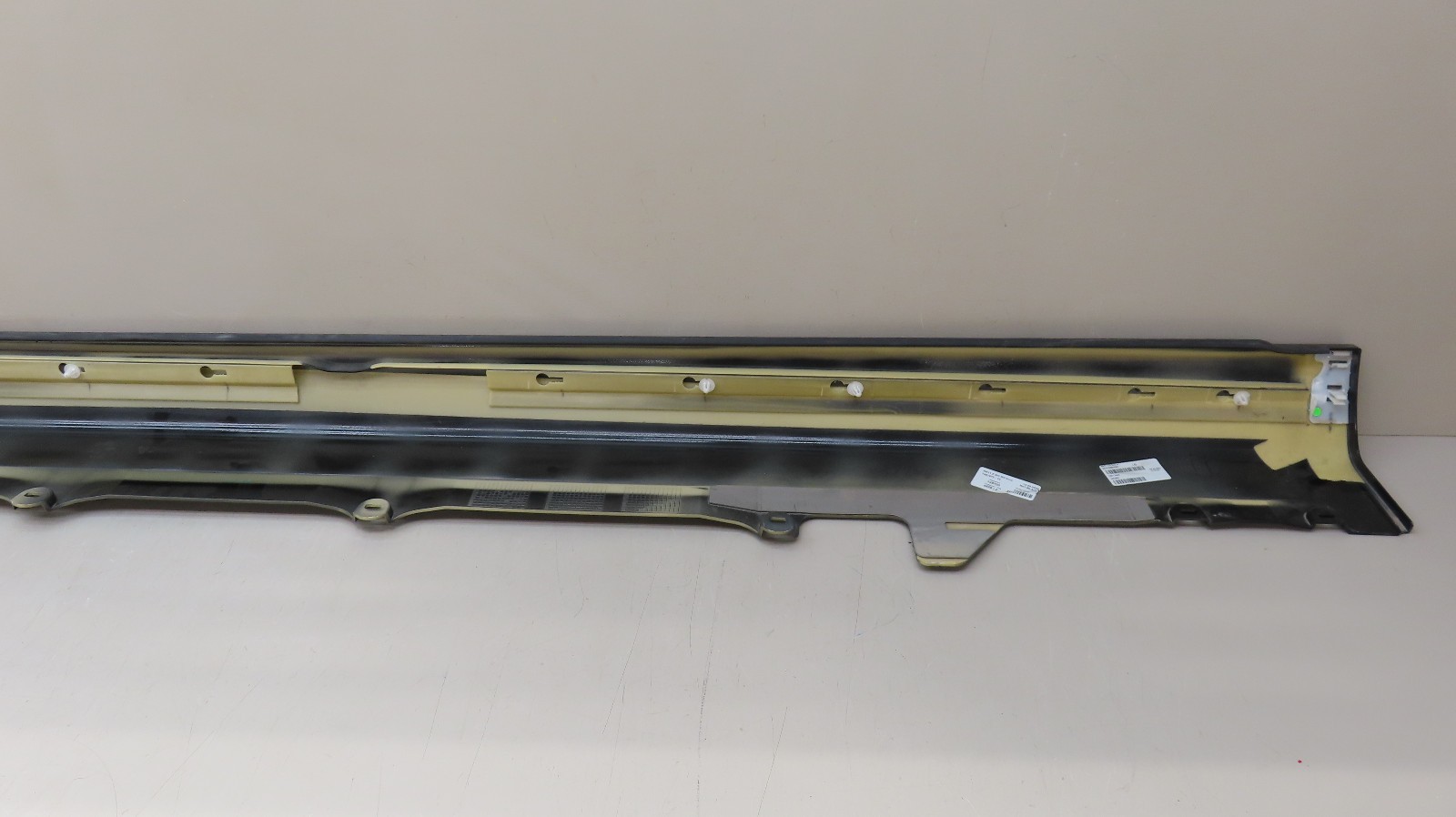 ROLLS-ROYCE RR11 PHANTOM RIGHT PASSENGER SIDE ROCKER PANEL OEM 51717413376