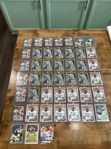 Lot of 45 LAWRENCE TAYLOR Football Cards HOF 1984-1997 New York Giants - Picture 4 of 8