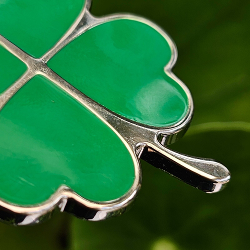 4 Leaf Clover Keyring Lucky Enamel Large Clover Whimsical Fun Gift Unisex - Picture 13 of 24
