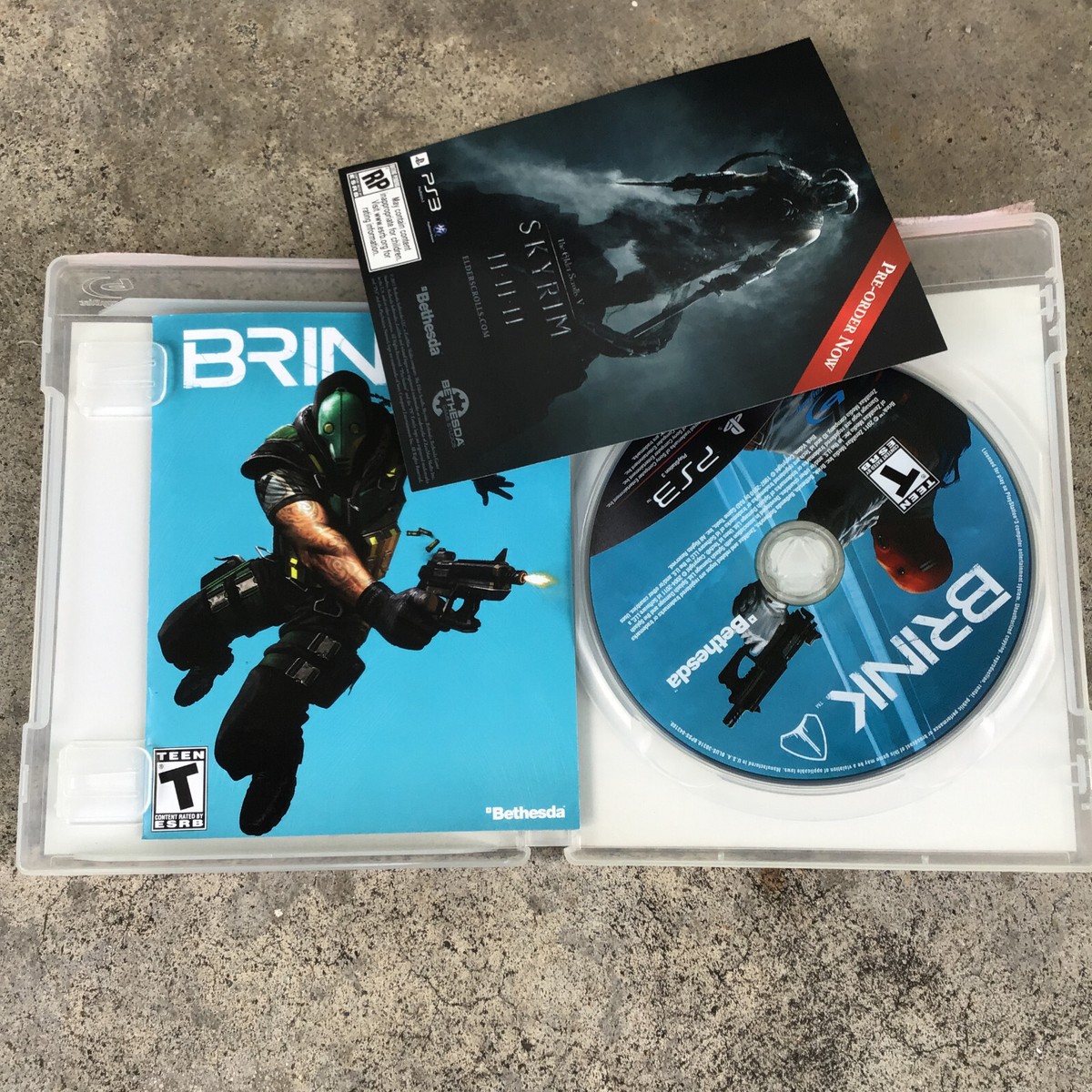 (未使用･未開封品)　BRINK - PS3 7z28pnb Amazon.com: Brink - Playstation 3 : Bethesda Softworks Inc: Video