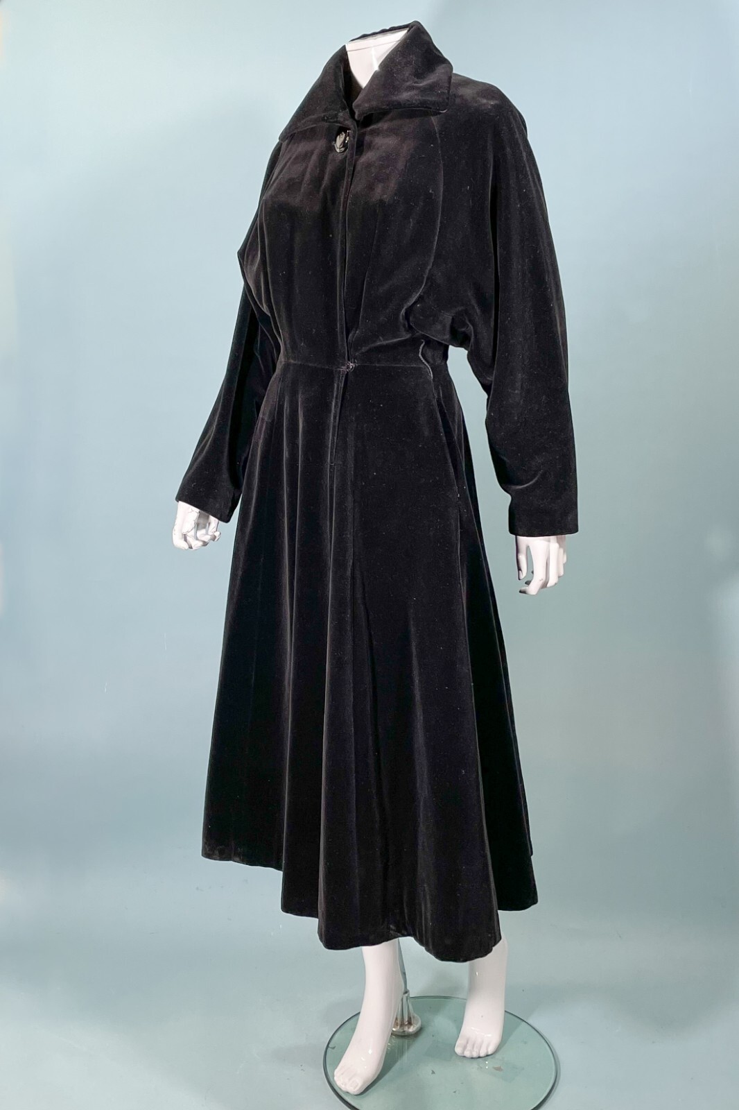 Vintage 40s Black Velvet Princess Coat, St Anne E… - image 2