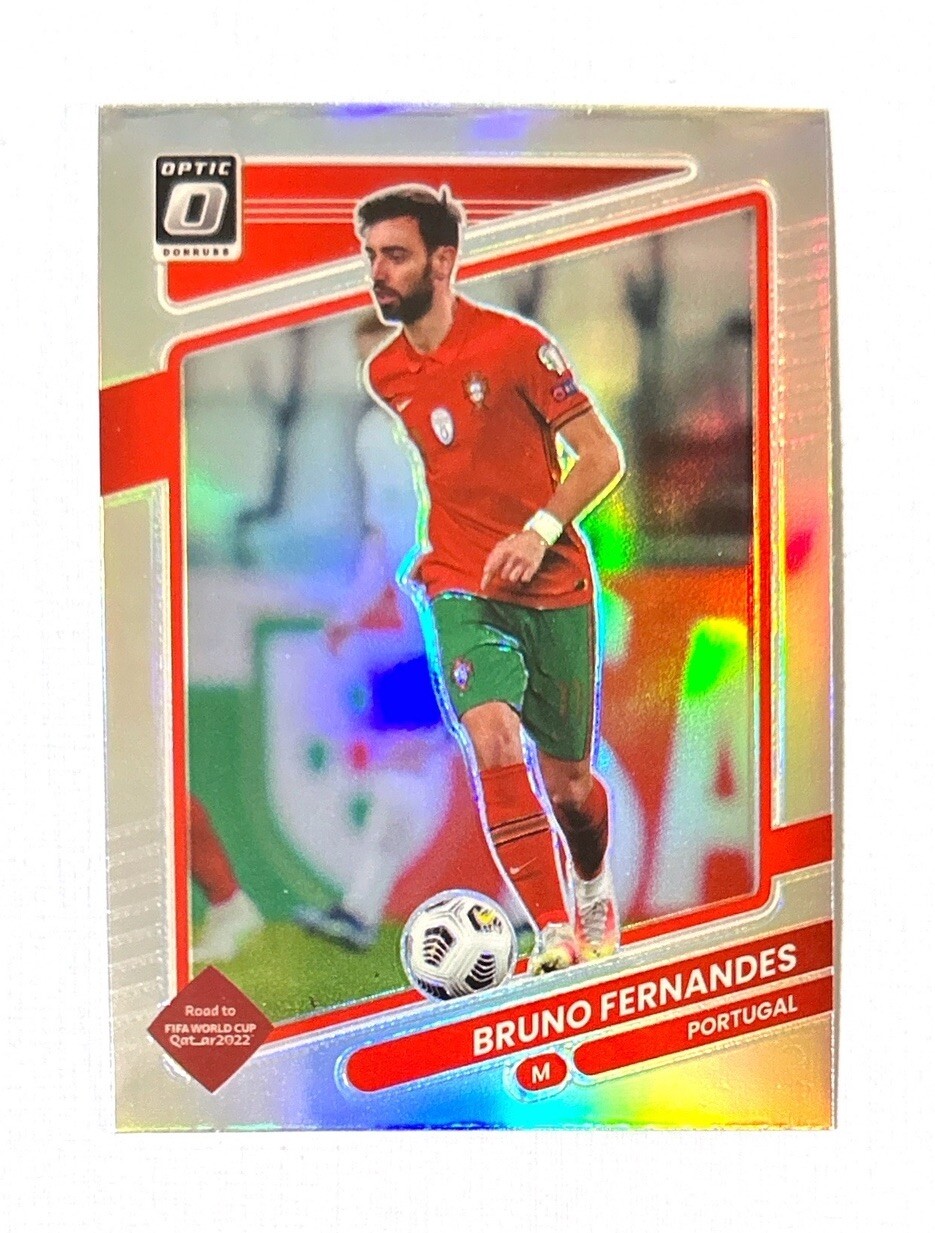 Bruno Fernandes ~ 2021-22 Panini Donruss Optic FIFA World Cup ~ Holo Prizm #118