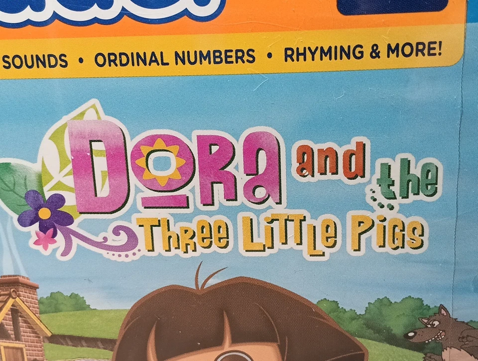 VTech V.Reader Animated E-Book System Dora The Explorer & The Three Little Pigs - Image 3 of 4