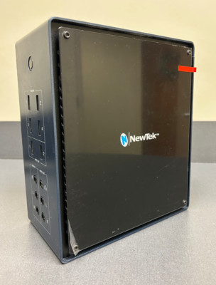 NewTek TriCaster Mini HD-4  Green Screen Video Production 