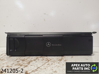 OEM 2005-2007 Mercedes C240 2.6L CD Changer 6 Disk Player