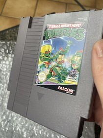Teenage Mutant Hero Turtles Cartouche + Manuel Nintendo NES