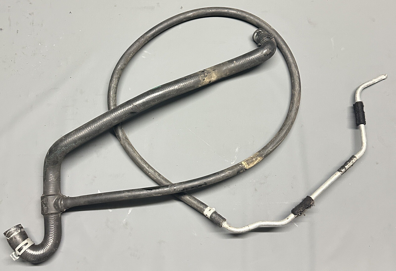 Mercedes-Benz S W221 2007 Engine Water Coolant Pipe Hose 