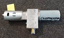 Steuerpumpe zum Schließen der Heckklappe.  OPEL INSIGNIA (G09) 2.0 T 4x4 (184Kw)