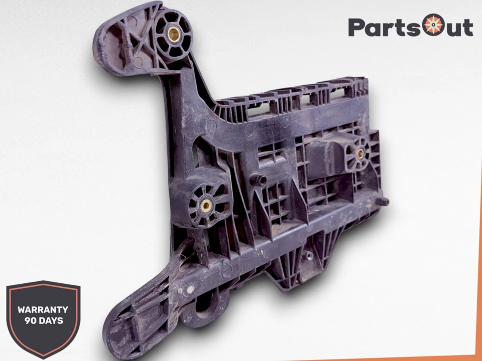 09-17 Volkswagen Passat Bandeja Batería Soporte Montaje Parte Inferior Foto 2 de 4